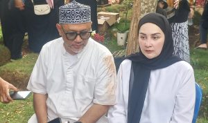 Attachment for Mona Ratuliu Ungkap Riwayat Penyakit yang Diderita Mendiang Ayah